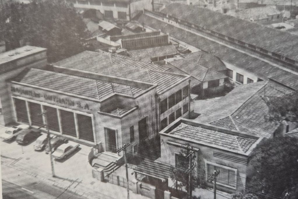 Máquinas Gutmann S/A - Av. Paes Barros 2.761 - Mooca